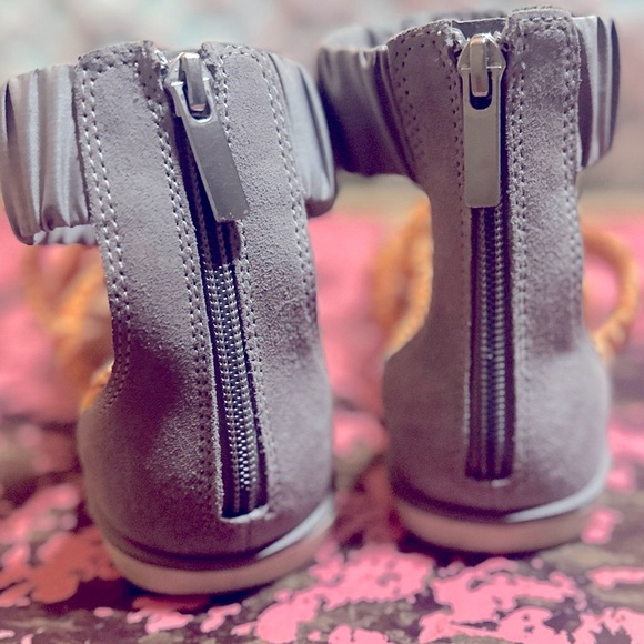 SOREL Ella Li strappy flat sandals sz 8.5 - worn once - Picture 5 of 8